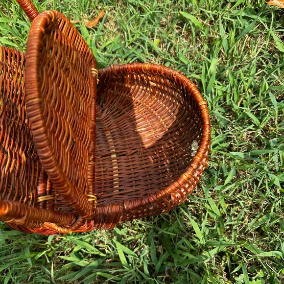 Vintage wicker basket - Picture 4 of 6